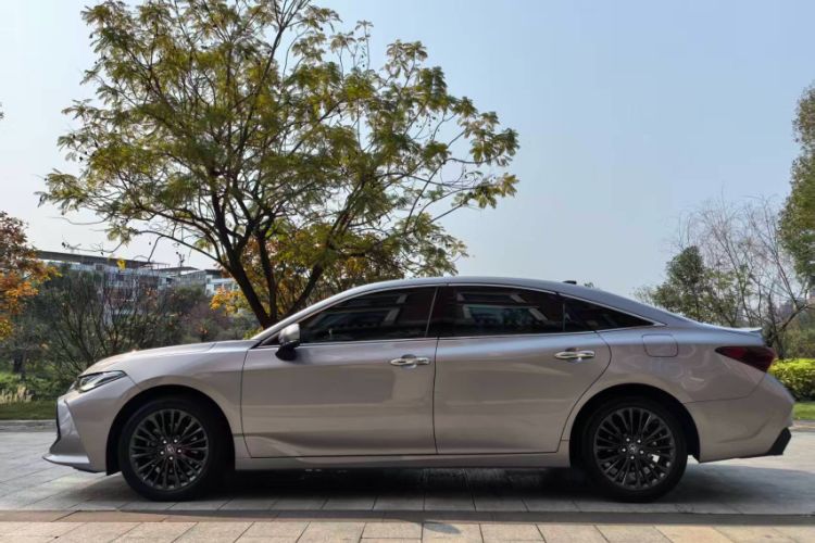 Used Toyota Avalon 2022 2.5L Touring Premium Edition Exterior 4