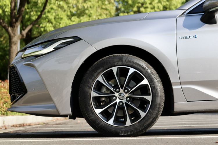 Used Toyota Avalon 2022 Dual-Engine 2.5L Luxury Edition Exterior 4