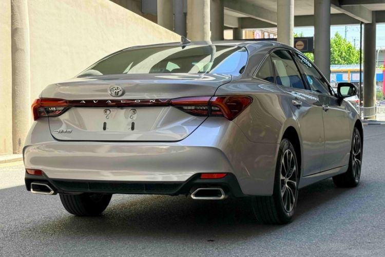 Used Toyota Avalon 2022 2.0L Luxury Edition Exterior 5