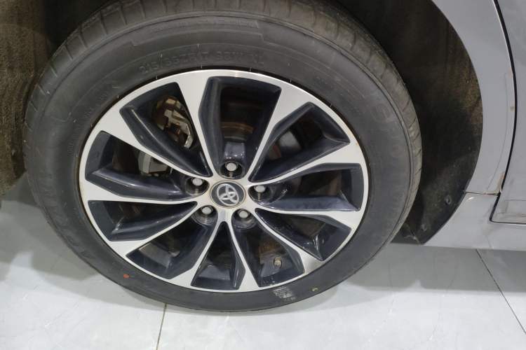 Used Toyota Avalon 2022 2.0L Luxury Edition Exterior 5