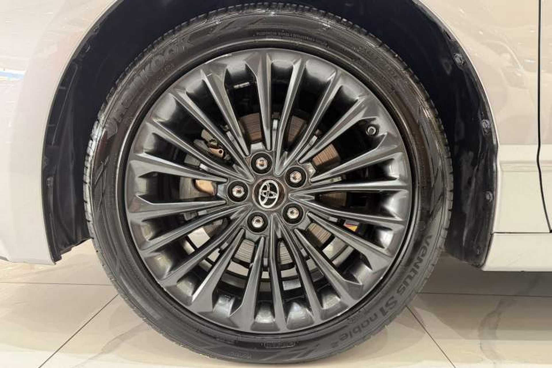 Used Toyota Avalon 2022 2.0L XLE Premium Edition Exterior 7