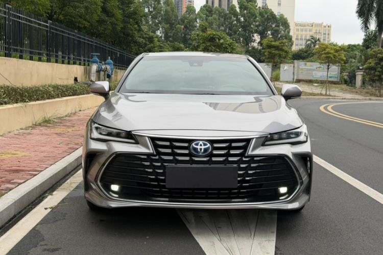 Used Toyota Avalon 2022 Dual-Engine 2.5L Luxury Edition Exterior 7