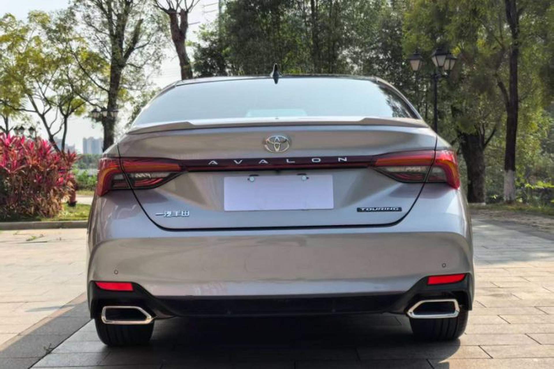 Used Toyota Avalon 2022 2.5L Touring Premium Edition Exterior 8