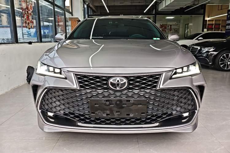 Used Toyota Avalon 2022 2.5L Luxury Edition Front
