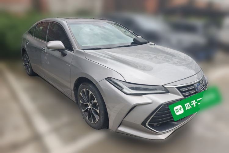 Used Toyota Avalon 2022 Dual-Engine 2.5L Luxury Edition Front Right 45 Deg