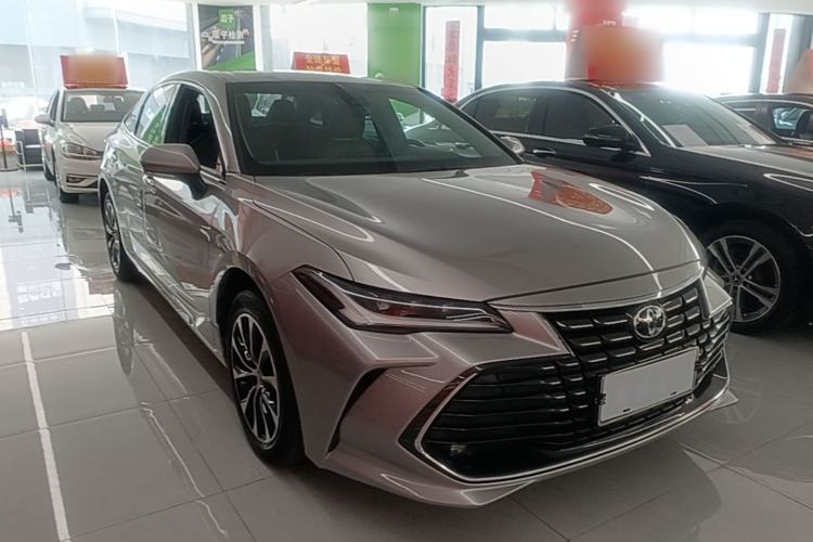 Used Toyota Avalon 2022 2.0L Luxury Edition Front Right 45 Deg