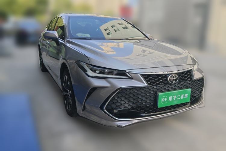 Used Toyota Avalon 2022 2.5L Luxury Edition Front Right 45 Deg