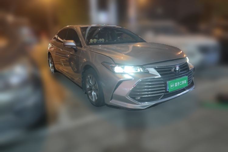 Used Toyota Avalon 2022 2.5L Luxury Edition Front Right 45 Deg