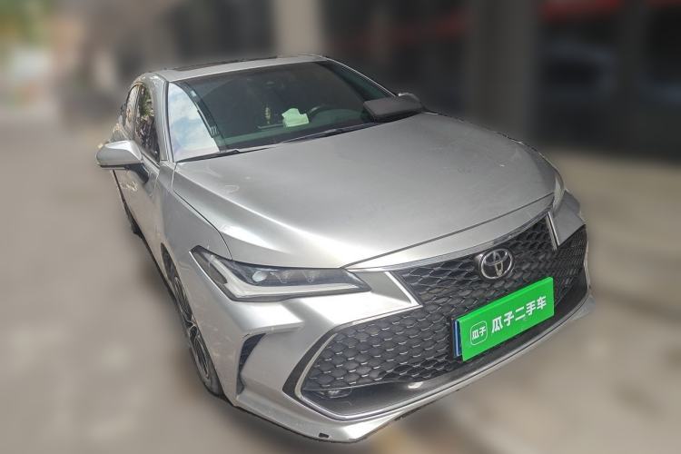 Used Toyota Avalon 2022 2.5L Luxury Edition Front Right 45 Deg