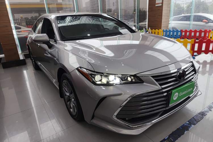 Used Toyota Avalon 2022 2.5L Ambition Edition Front Right 45 Deg