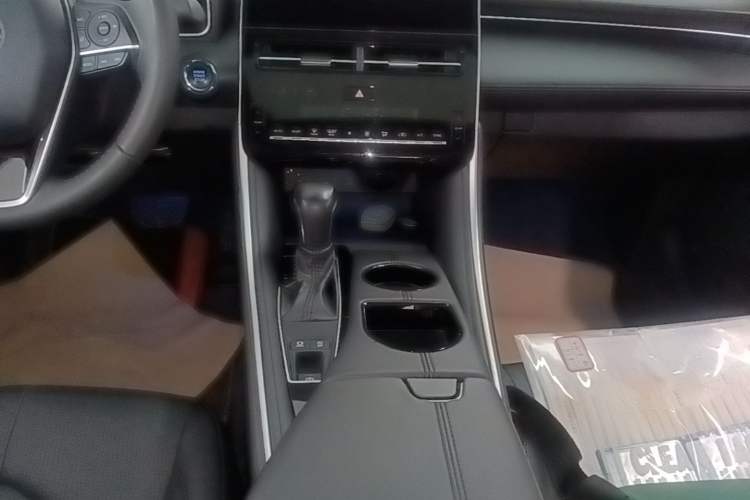 Used Toyota Avalon 2022 2.0L Luxury Edition Gear Lever