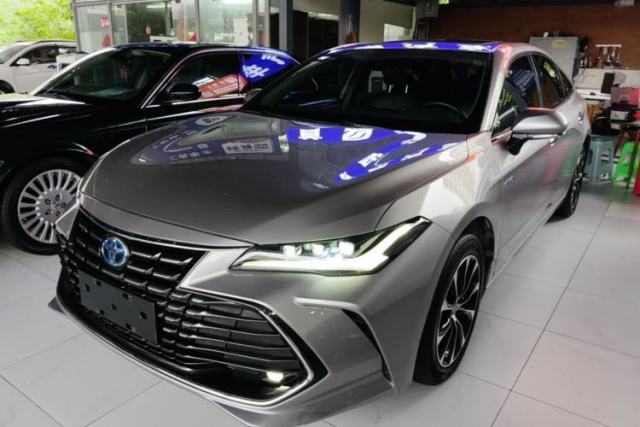 Used Toyota Avalon 2022 Dual-Engine 2.5L Luxury Edition
