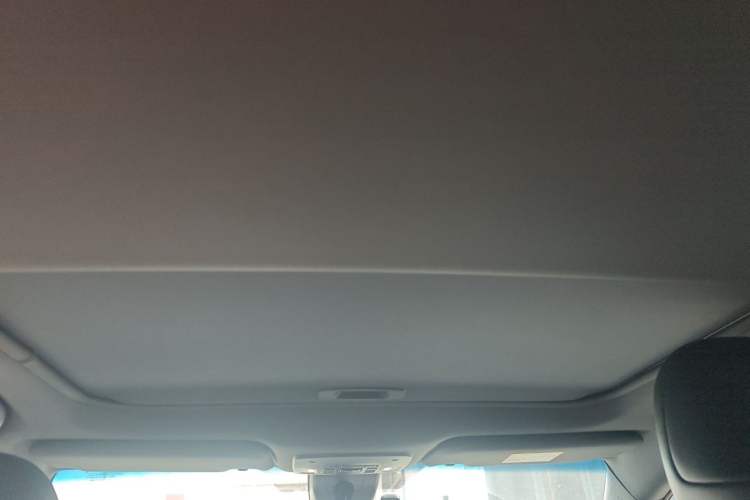 Used Toyota Avalon 2022 Dual-Engine 2.5L Luxury Edition Headliner