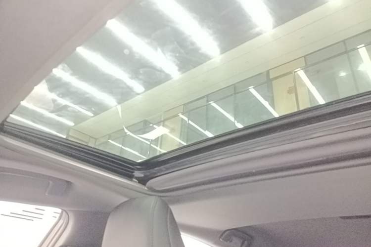 Used Toyota Avalon 2022 2.5L Luxury Edition Headliner