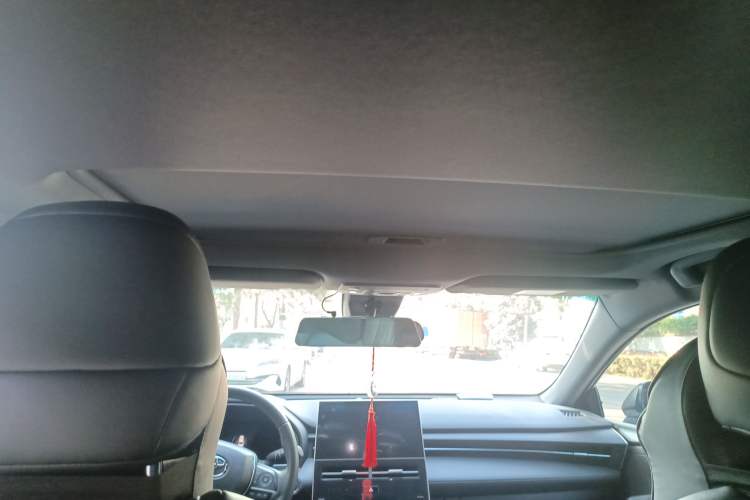Used Toyota Avalon 2022 2.5L Luxury Edition Headliner