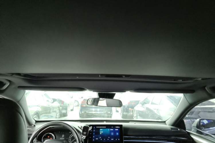 Used Toyota Avalon 2022 Dual-Engine 2.5L Luxury Edition Headliner