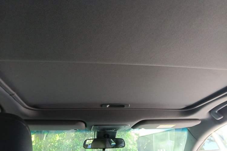 Used Toyota Avalon 2022 2.5L Luxury Edition Headliner