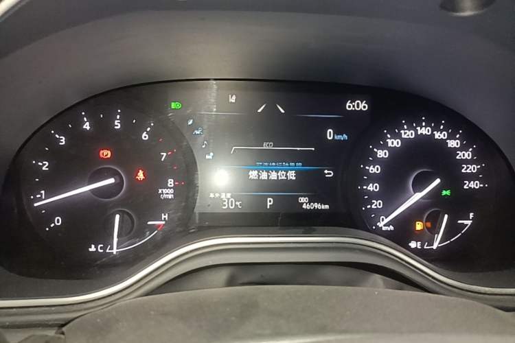 Used Toyota Avalon 2022 2.5L Luxury Edition Instrument Cluster