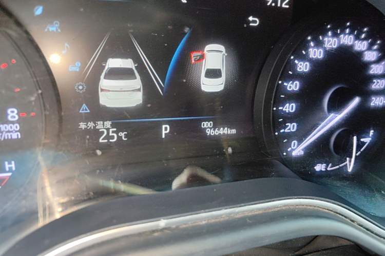 Used Toyota Avalon 2022 2.0L Luxury Edition Instrument Cluster