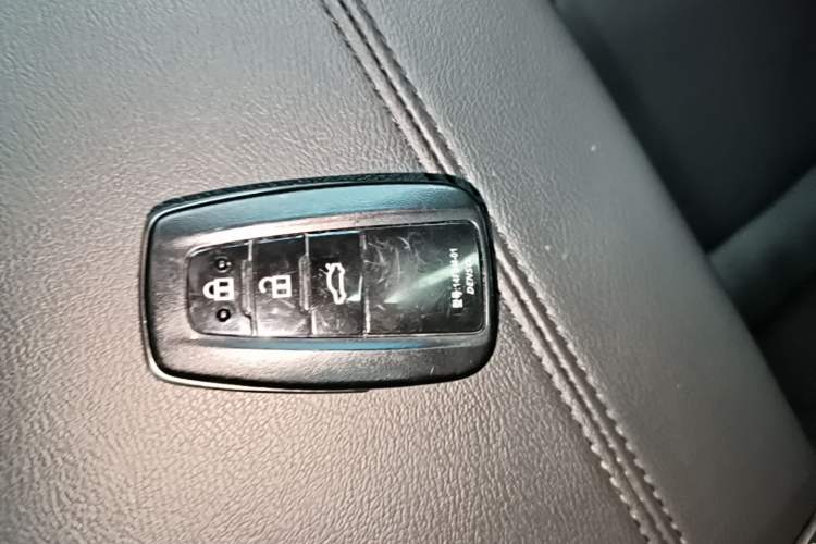 Used Toyota Avalon 2022 2.0L Ambition Edition Interior 1