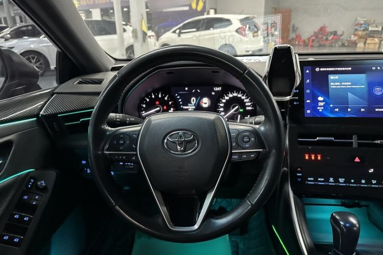 Used Toyota Avalon 2022 2.5L Ambition Edition Interior 2