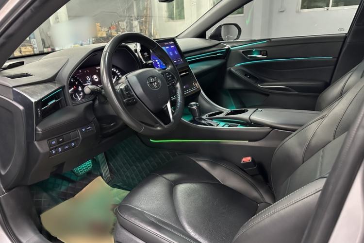 Used Toyota Avalon 2022 2.5L Ambition Edition Interior 4