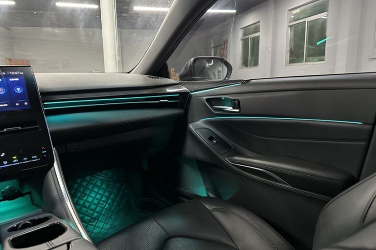 Used Toyota Avalon 2022 2.5L Ambition Edition Interior 6