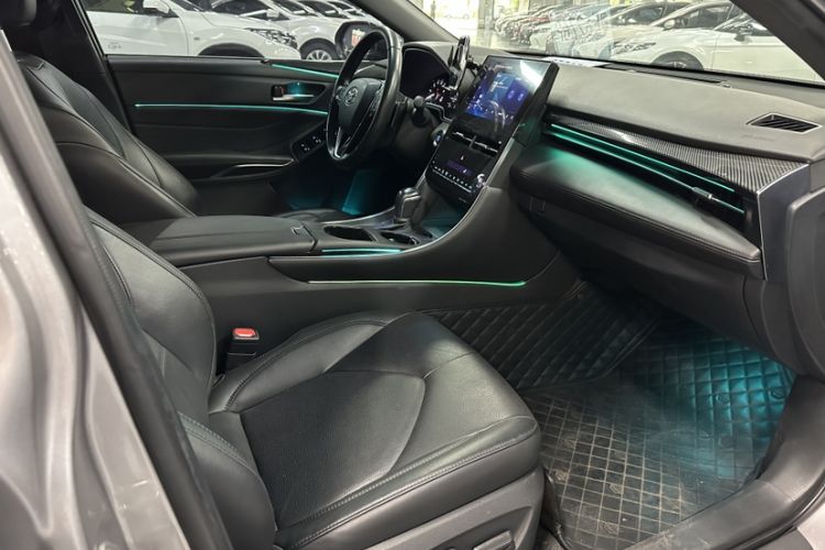 Used Toyota Avalon 2022 2.5L Ambition Edition Interior 7