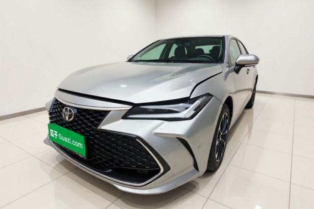 Używany Toyota Avalon 2022 2.5L Luxury Edition