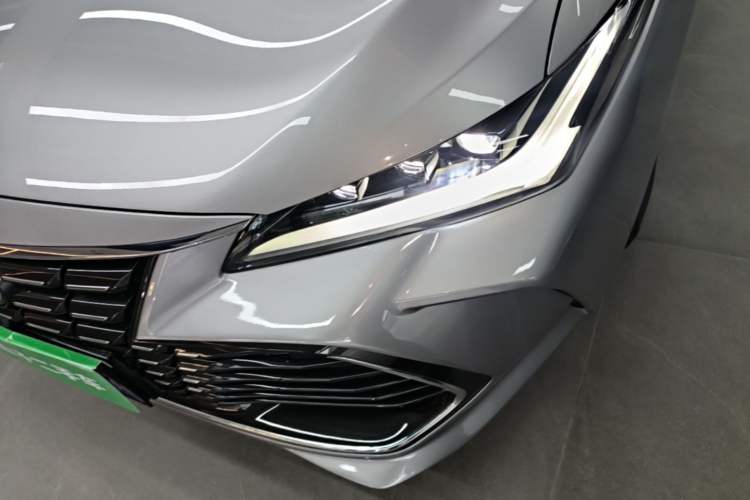 Used Toyota Avalon 2022 2.0L Ambition Edition Left Front Headlight
