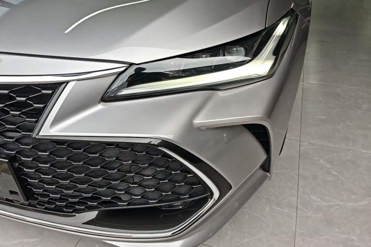 Used Toyota Avalon 2022 2.5L Luxury Edition Left Front Headlight