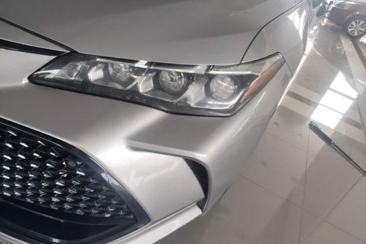 Used Toyota Avalon 2022 2.0L XLE Premium Edition Left Front Headlight