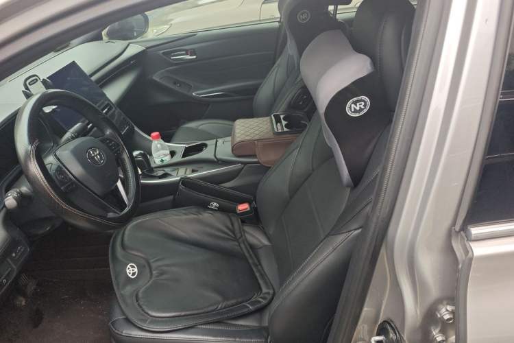 Used Toyota Avalon 2022 Dual-Engine 2.5L Luxury Edition Left Front Seat