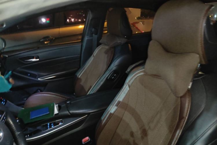 Used Toyota Avalon 2022 2.5L Luxury Edition Left Front Seat