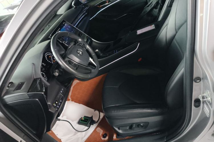 Used Toyota Avalon 2022 Dual-Engine 2.5L Luxury Edition Left Front Seat