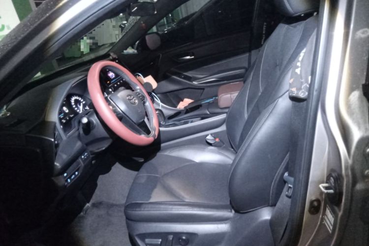 Used Toyota Avalon 2022 2.0L Luxury Edition Left Front Seat