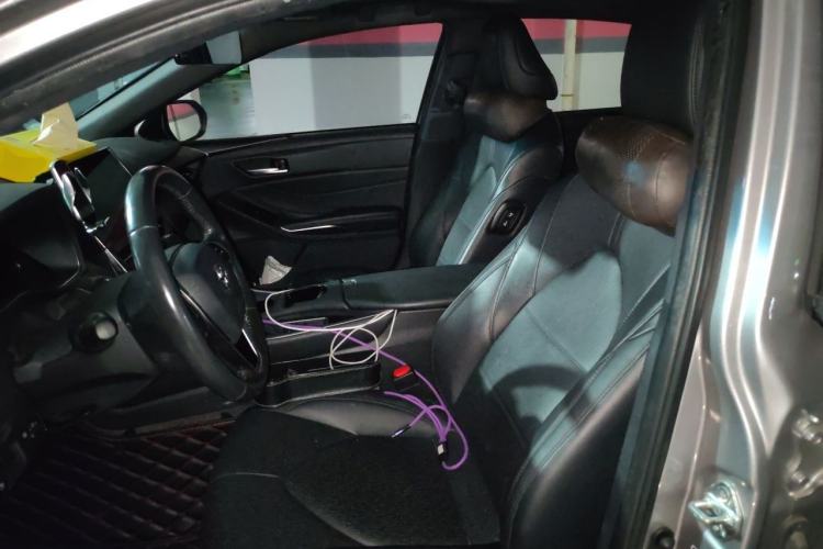 Used Toyota Avalon 2022 Dual-Engine 2.5L Luxury Edition Left Front Seat