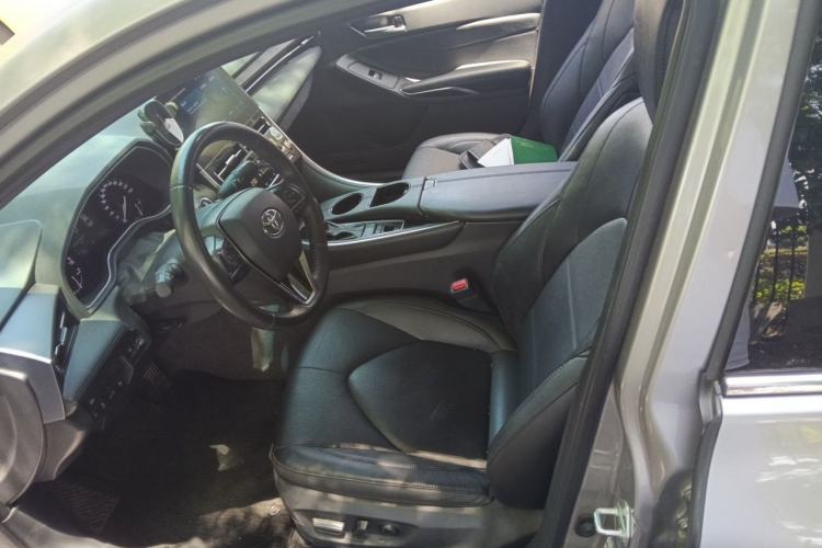 Used Toyota Avalon 2022 2.5L Luxury Edition Left Front Seat