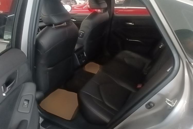 Used Toyota Avalon 2022 2.0L Luxury Edition Left Rear Seat