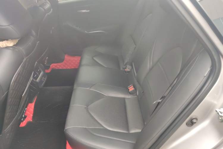 Used Toyota Avalon 2022 2.0L Luxury Edition Left Rear Seat