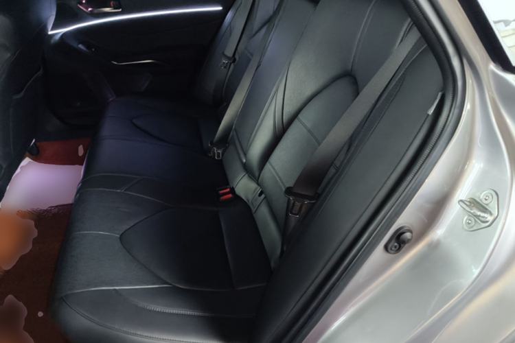 Used Toyota Avalon 2022 Dual-Engine 2.5L Luxury Edition Left Rear Seat