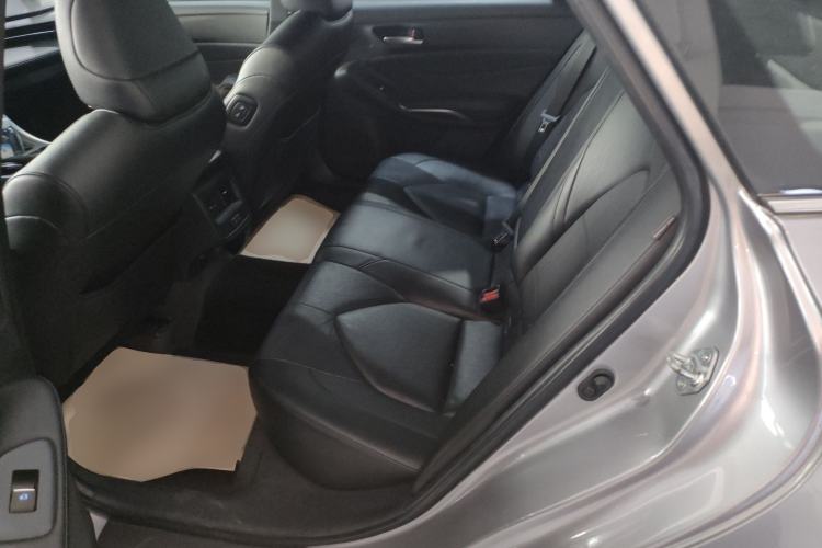 Used Toyota Avalon 2022 2.0L Luxury Edition Left Rear Seat