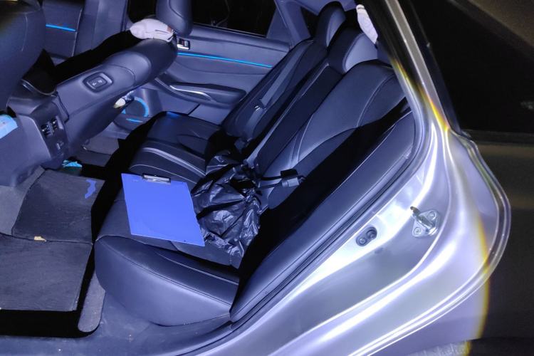 Used Toyota Avalon 2022 2.0L Luxury Edition Left Rear Seat
