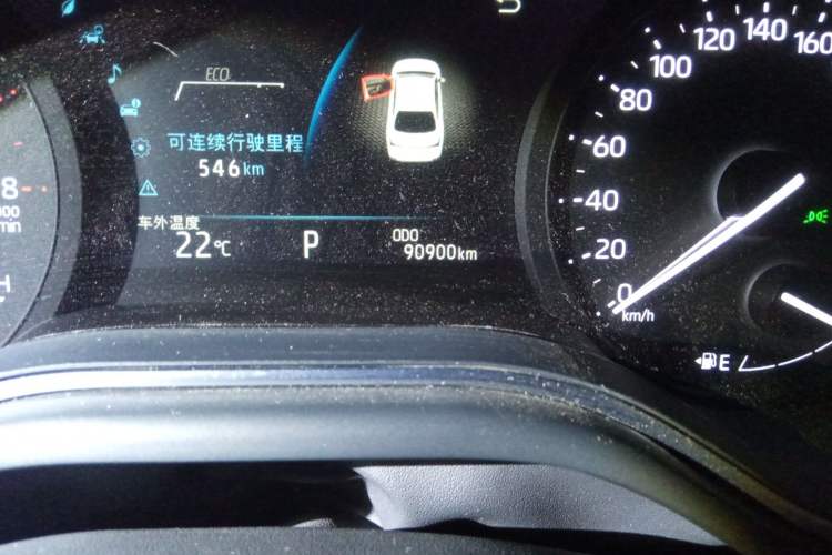 Used Toyota Avalon 2022 2.0L Luxury Edition Odometer Close Up