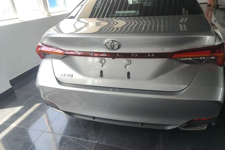 Used Toyota Avalon 2022 2.0L Luxury Edition Rear