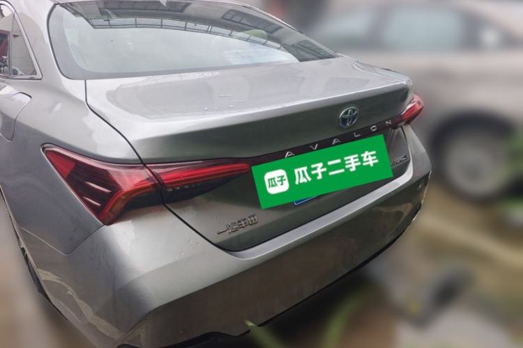 Used Toyota Avalon 2022 Dual-Engine 2.5L Luxury Edition Rear