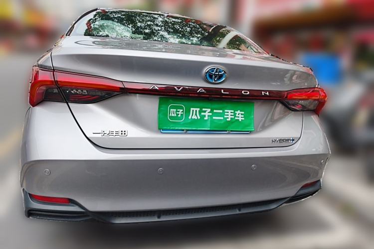 Used Toyota Avalon 2022 Dual-Engine 2.5L Luxury Edition Rear