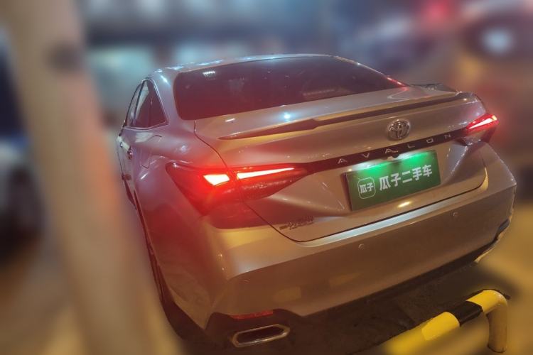 Used Toyota Avalon 2022 2.5L Luxury Edition Rear Left 45 Deg