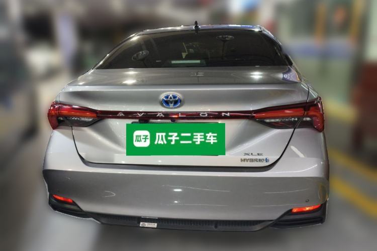Used Toyota Avalon 2022 Dual-Engine 2.5L XLE Premium Edition Rear