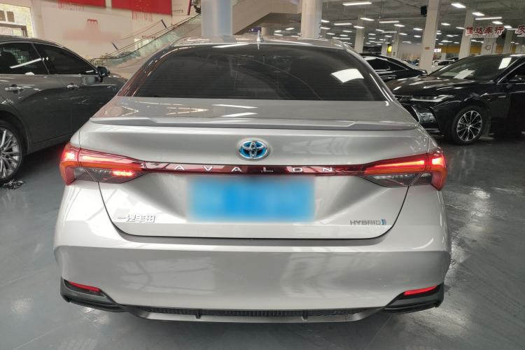 Used Toyota Avalon 2022 Dual-Engine 2.5L Luxury Edition Rear
